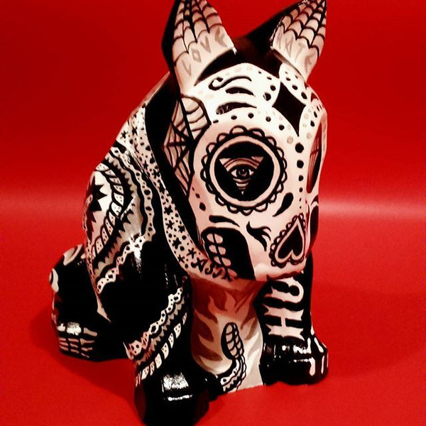 Rzeźba Meksykański Bull Terrier Tattoo, Dzień Śmierci, Dia De Los Muertos sculpture Dog skeleton