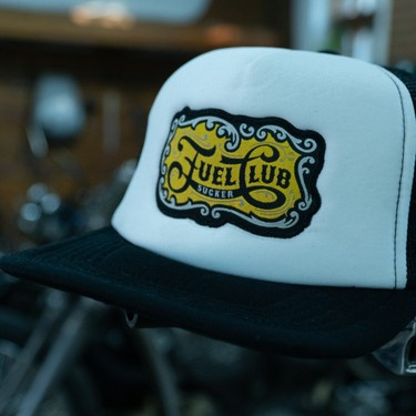 Baseball Kappe Fuel Sucker Club AKA BUCKLE LOGO Trucker 