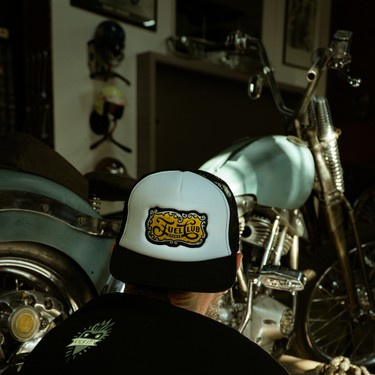 Baseball Kappe Fuel Sucker Club AKA BUCKLE LOGO Trucker 