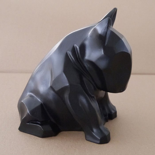 Schwarze Bullterrier-Hundeskulptur